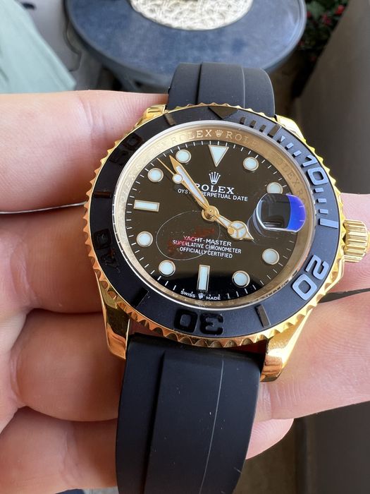 Rolex Yacht-Master Gold 40 mm Rubber Strap