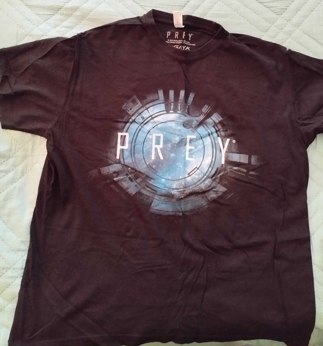 Тениска размер Л