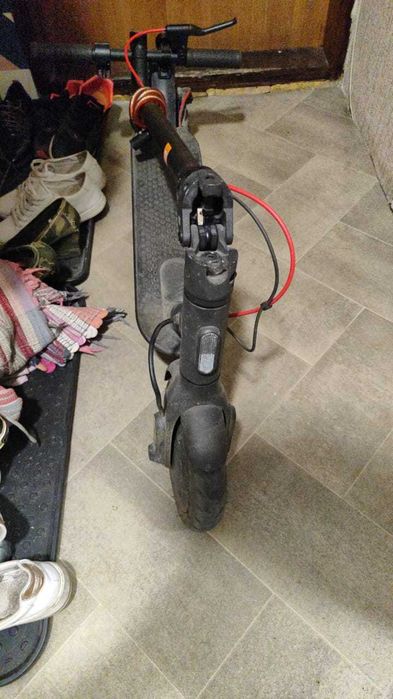 Продаётся Электро самокат от Xiaomi