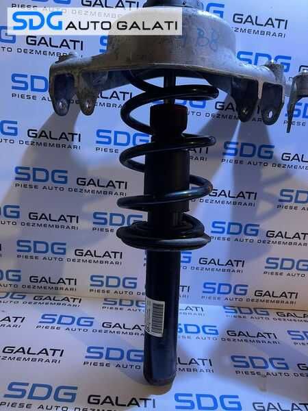 Set Amortizoare Telescoape Fata Stanga Dreapta cu Arcuri si Flanse Audi A4 B8 2008 - 2015 Cod 8K0413031BG 8K0413031AF [AV1184]
