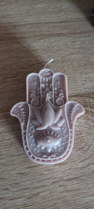Lumanari hand made mana lui Fatima Hamsa