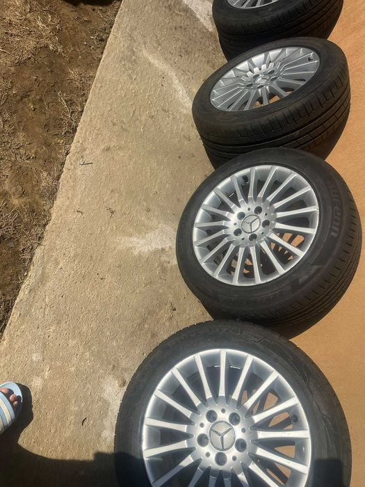 Cauciucuri cu jenti 225/55ZR17