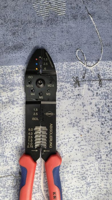 Кербовъчни клещи Knipex