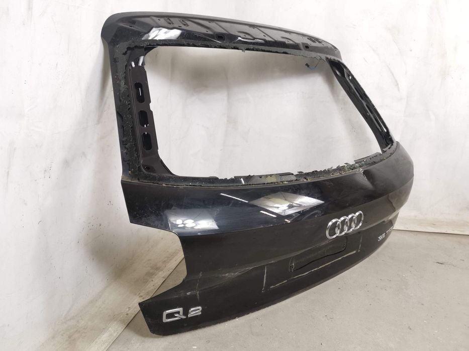 Задно стъкло Капак багажник Ауди Q2 1 [ - ] Повреден Audi Q2 1 [ - ] П
