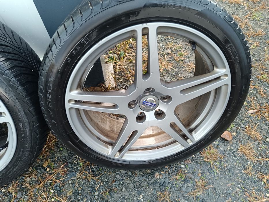 Vand jante volvo r18