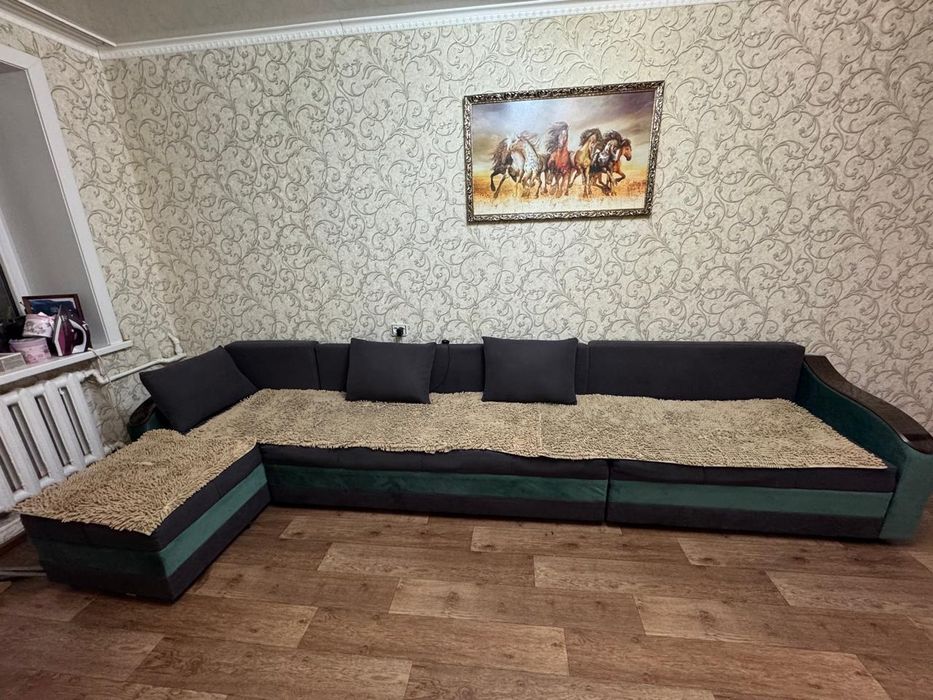 Продам угловой Диван