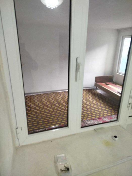 1*2х/ 1 / 4 комнат. Кирпичный Дом. Общежитие 28м2. Оринтир. Такачи.