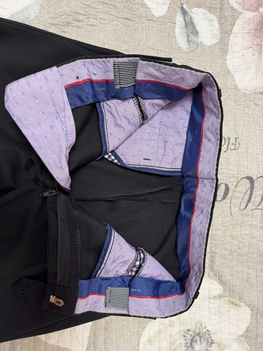 Классические черные брюки (детские, подростковые) на 8-10 лет