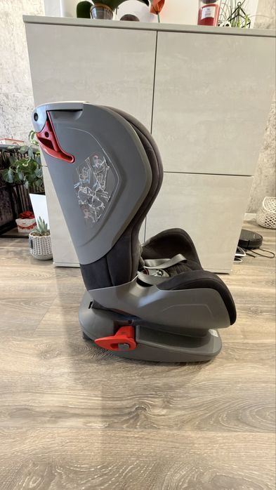 Столче за кола Avionaut glider royal isofix black