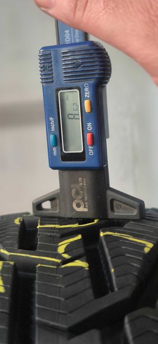 anvelope  215/55/17 m&s iarna