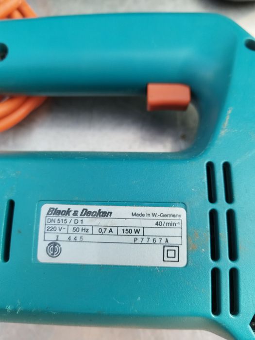 Vand foarfecă tăiat tabla electrica