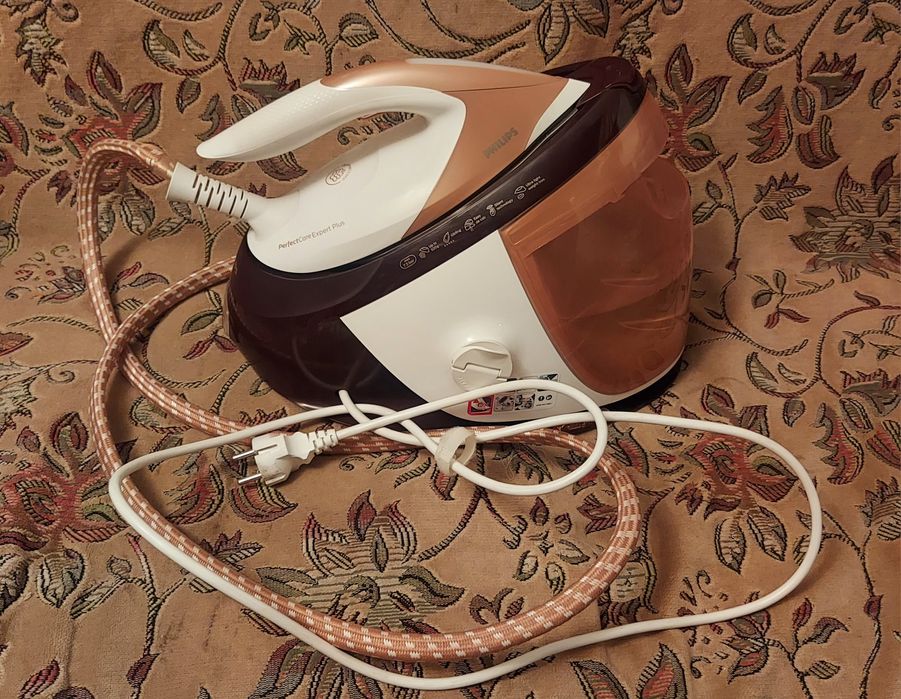 Парогениратор Phillips perfect Care Expert plus