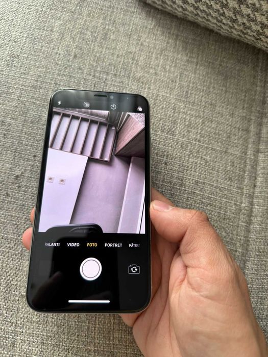 Se vinde iphone x 64GB