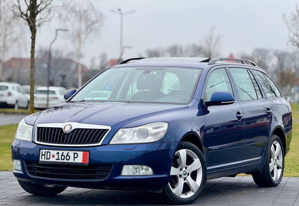 SKODA  OCTAVIA  2  FACELIFT  20 TDI an 2011 Euro 5 Pret 4850€uro