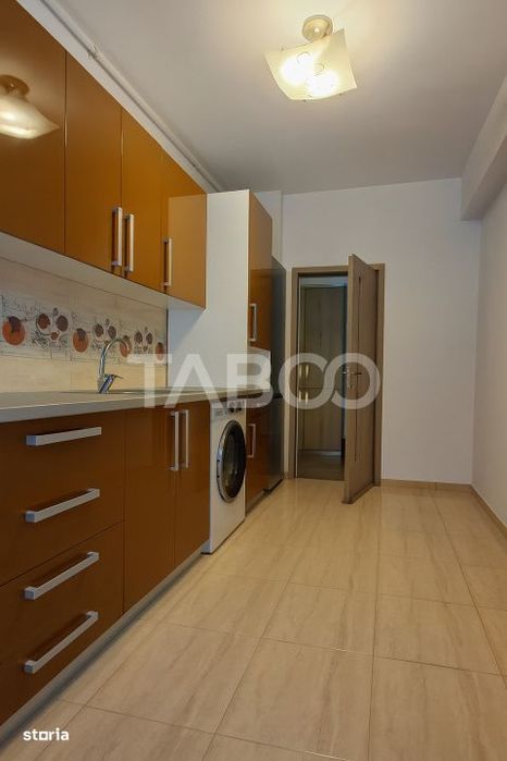 Apartament de vanzare 3 camere 2 bai etaj 1 zona Brana Selimbar