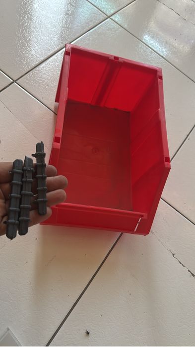 Пластиковые ящики для метизов,