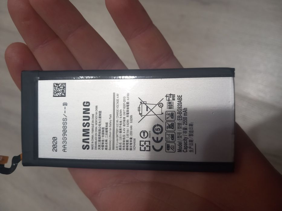 Baterii noi samsung galaxy s6