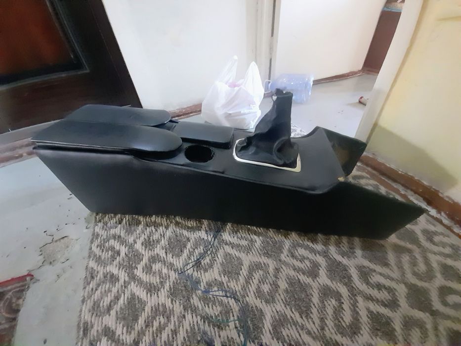 Malibu bar sotiladi 100 ming