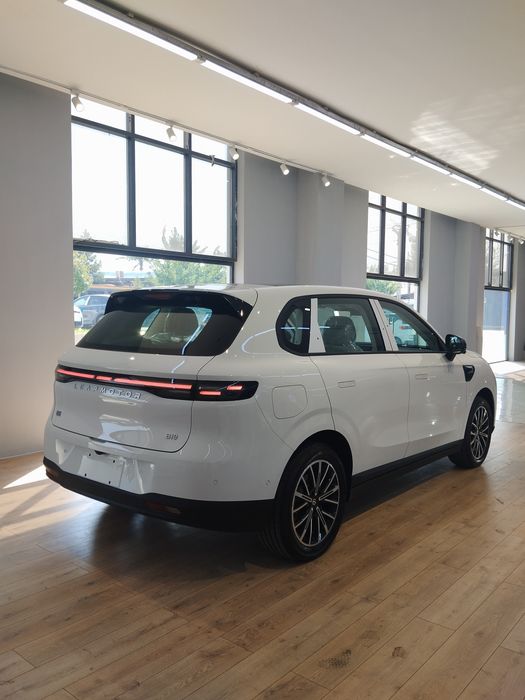 Leapmotrs B10 510 Km SMART 3-Yil yoki 120 000 Km Kafolat