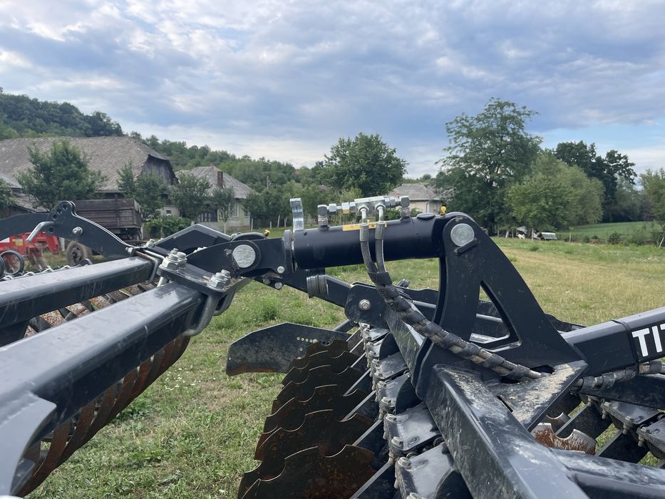 Disc  cultivator grapa cu disc Agroland titanum 3m NOU