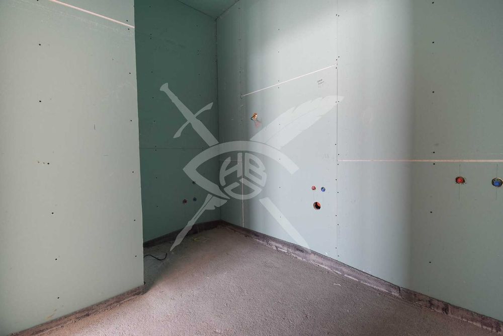 Многостаен апартамент в кв. Кръстова вада № 572-19001