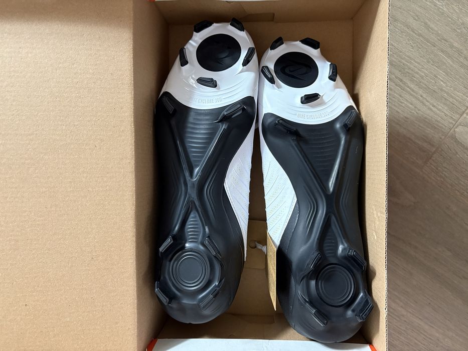 Бутонки Nike Phantom GX II Academy