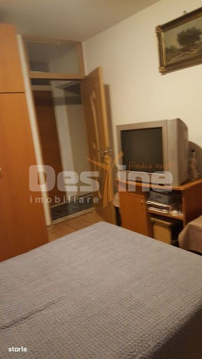 Apartament 3 Camere Decomandat