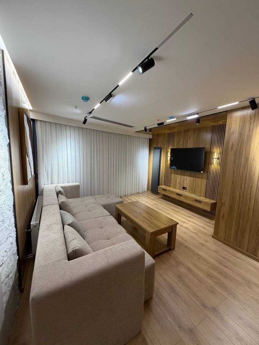 *Срочно Piramit Tower 3ком квартира 101м2.Евро.Ул.Бабура.Центр.