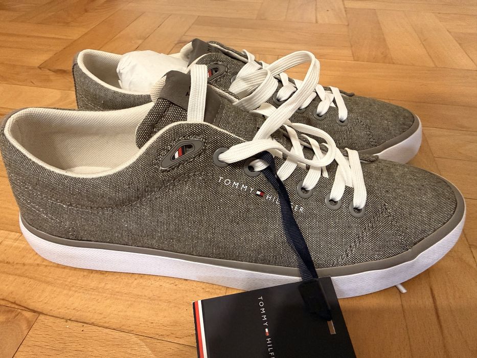 Обувки Tommy Hilfilger