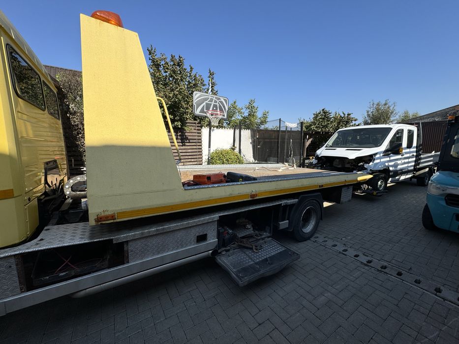 Camion mercedes Platforma platou si troliu hidraulice