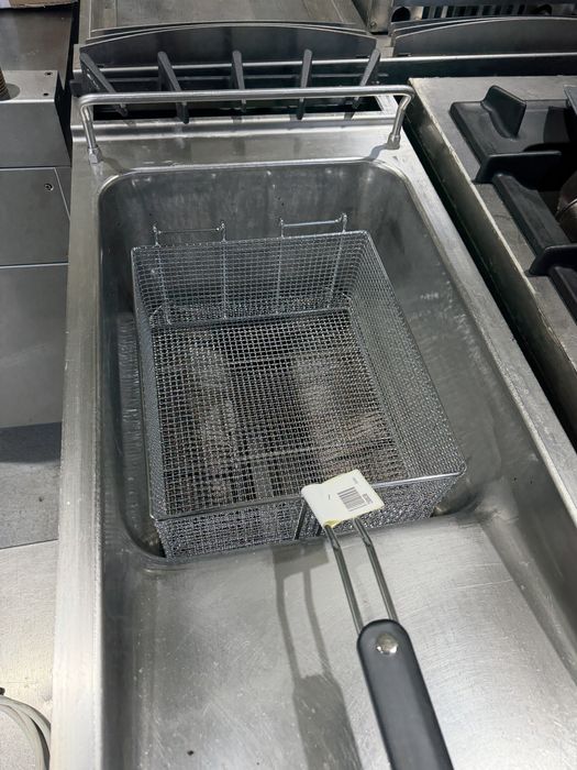 Friteuza Electrolux Pro Italia - 21lt - linia 900 - suport - 15 kw