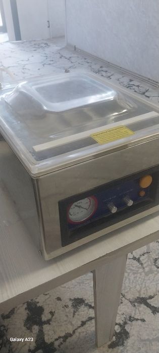 Вакуум аппарат  сотилади