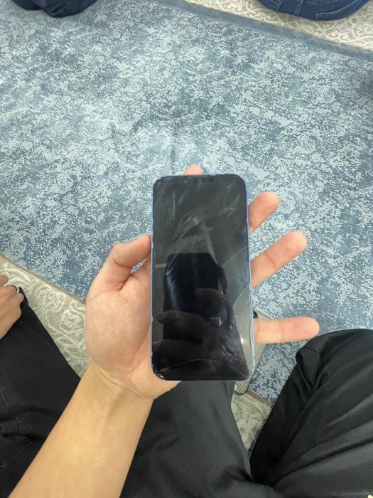 Продаю айфон 13 128 гб