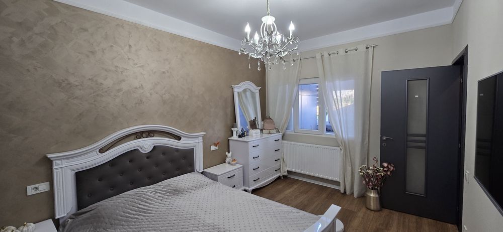 Vand apartament 2 camere Bariera(Lidl) parter+curte