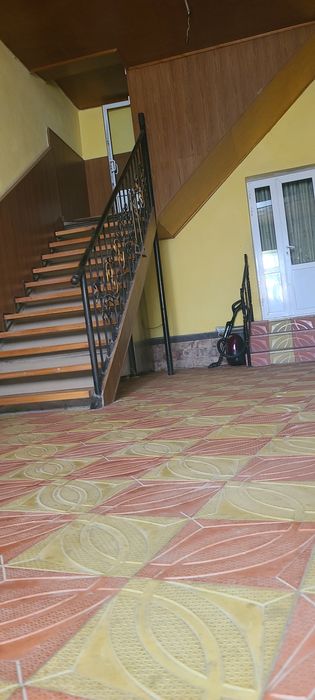 Ховли сотилади 6 сотих  манзил:Кирпичный Тегирмон боши масжид якинида