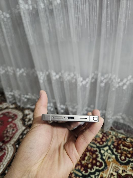 Galaxy S25 Ultra 12/256гб