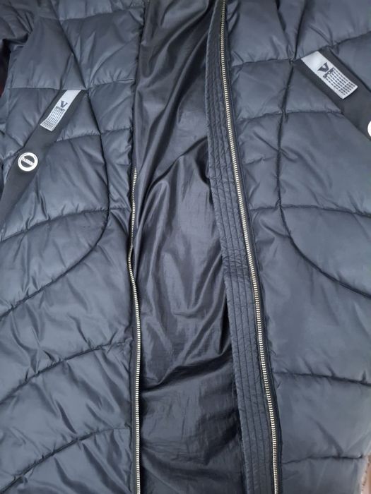 Продам куртку зимнюю