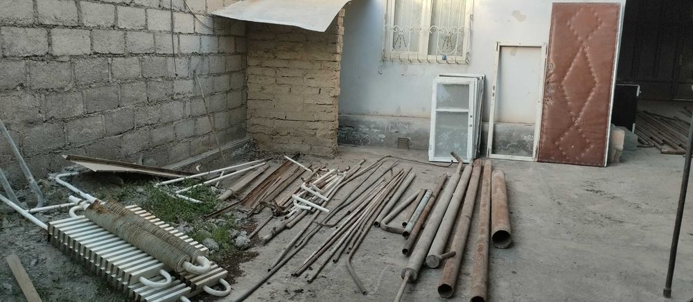Трубалар Хар хил деометрда д15дан д 140гача. нархлар Келишилган холда