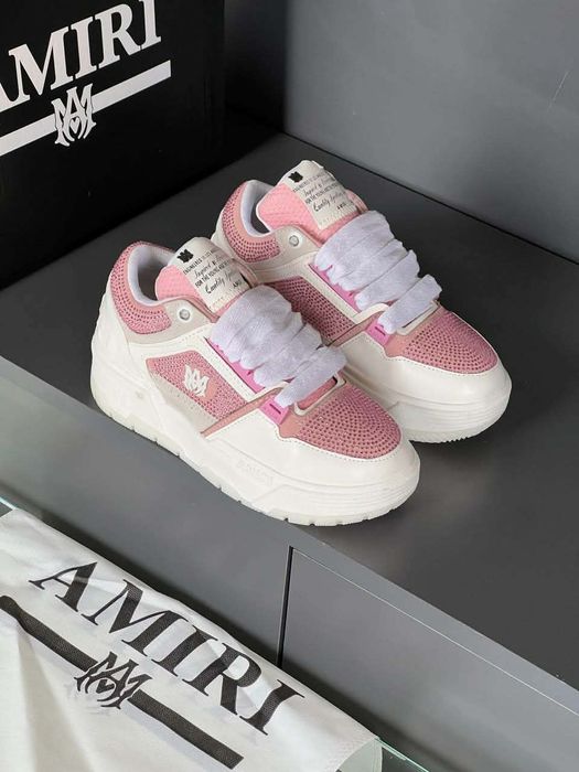 _Adidasii_Amiri_dama_