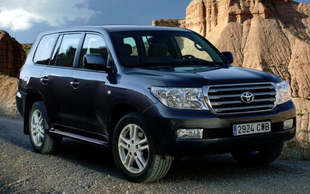 Toyota land cruiser 2009. Land cruiser 200. Двухсотый крузер. Land cruiser 200 рестайлинг. Toyota land cruiser 200 2016.