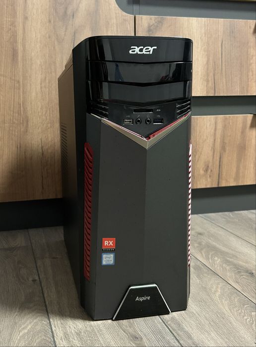 Геймърски компютър ACER Aspire