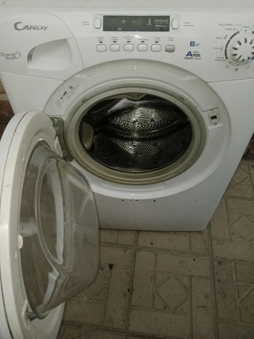 Продам стиральную машину