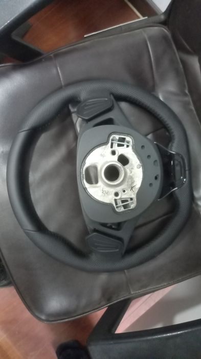 Volan skoda nou original model teșit RS Nou pret fix nu fac schimb