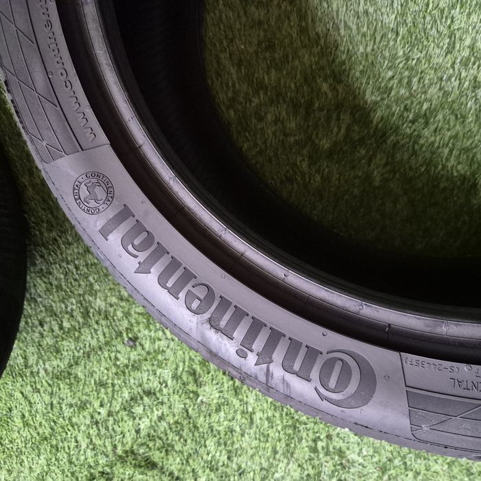 255 40 19 Continental 2024