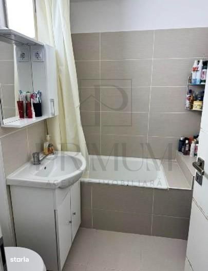 Lipovei - Etaj 3 - Bloc Izolat - 4 Camere - 2 Balcoane - Centrala Prop