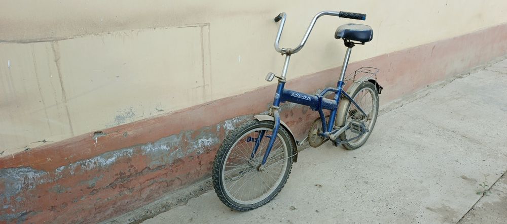 Velosiped sotiladi