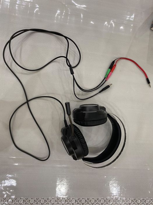 Продам игровые наушники