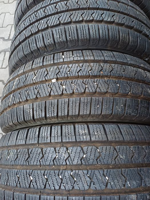 Гуми 215/70/15С  Матадор