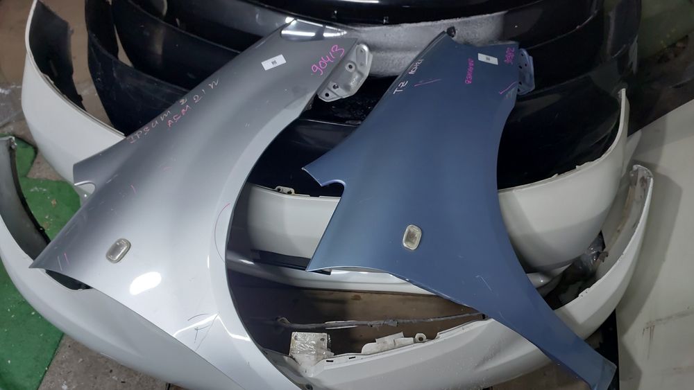 Капот тойота ипсум авенсис версо