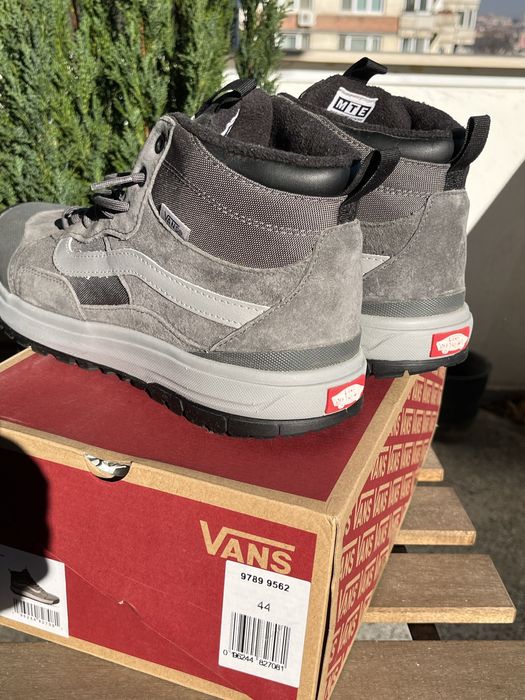 Kецове Vans UltraRange EXO Hi номер 44 / Зимни мъжки обувки